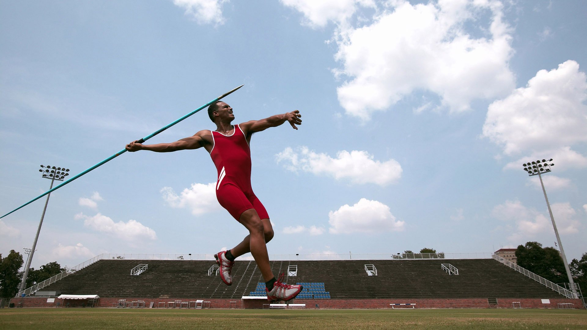 “2025世界运动会：高新区全民健身馆壁球赛事，速度与技巧的极限挑战”